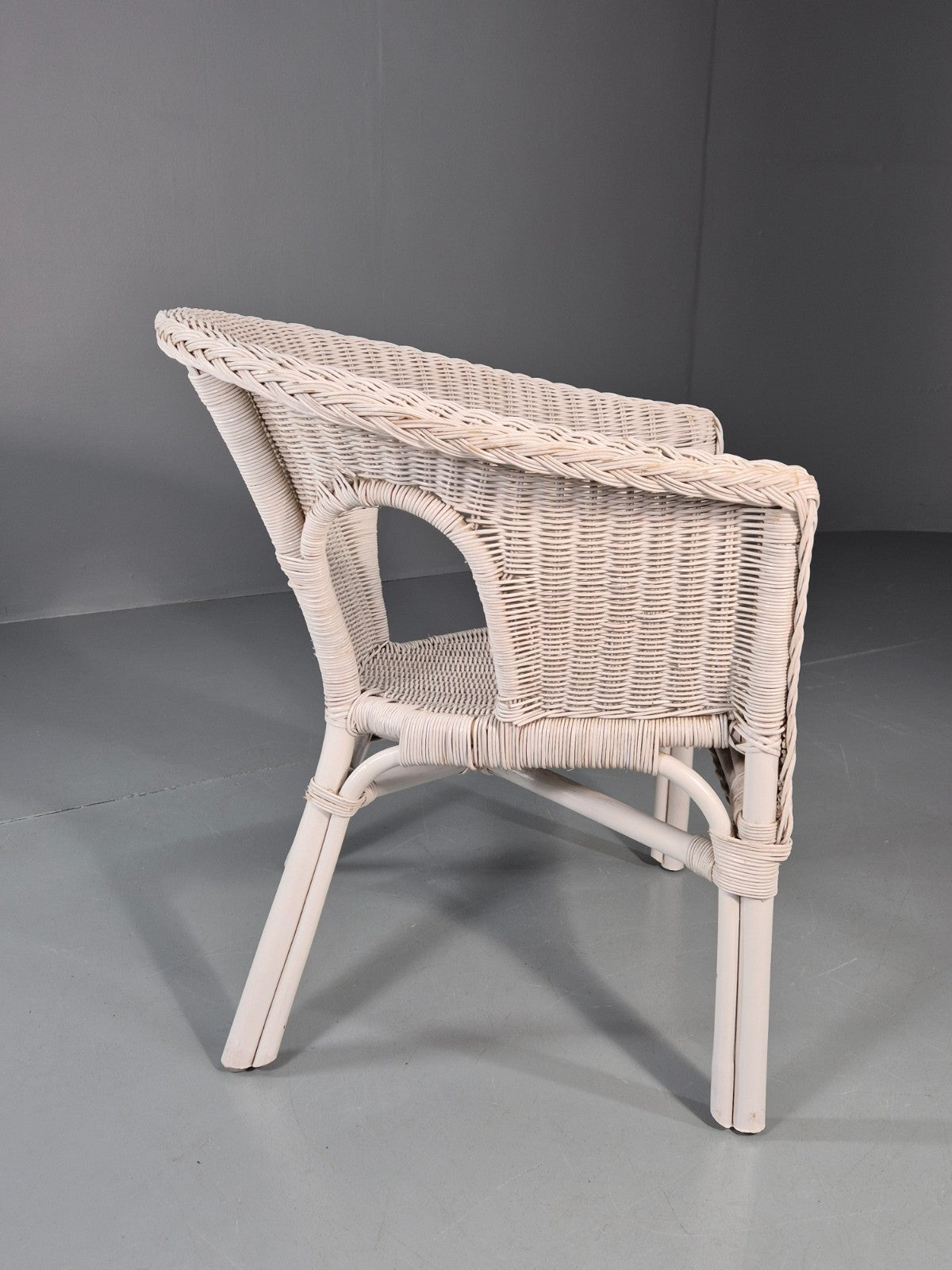Vintage Rattan Lounge Chair White Painted 1970s Retro EB11219 VBER7