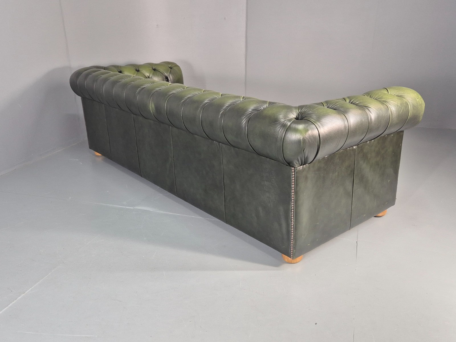 3 Seater Chesterfield Sofa Green Leather Studded Vintage EB11030 VCHE17