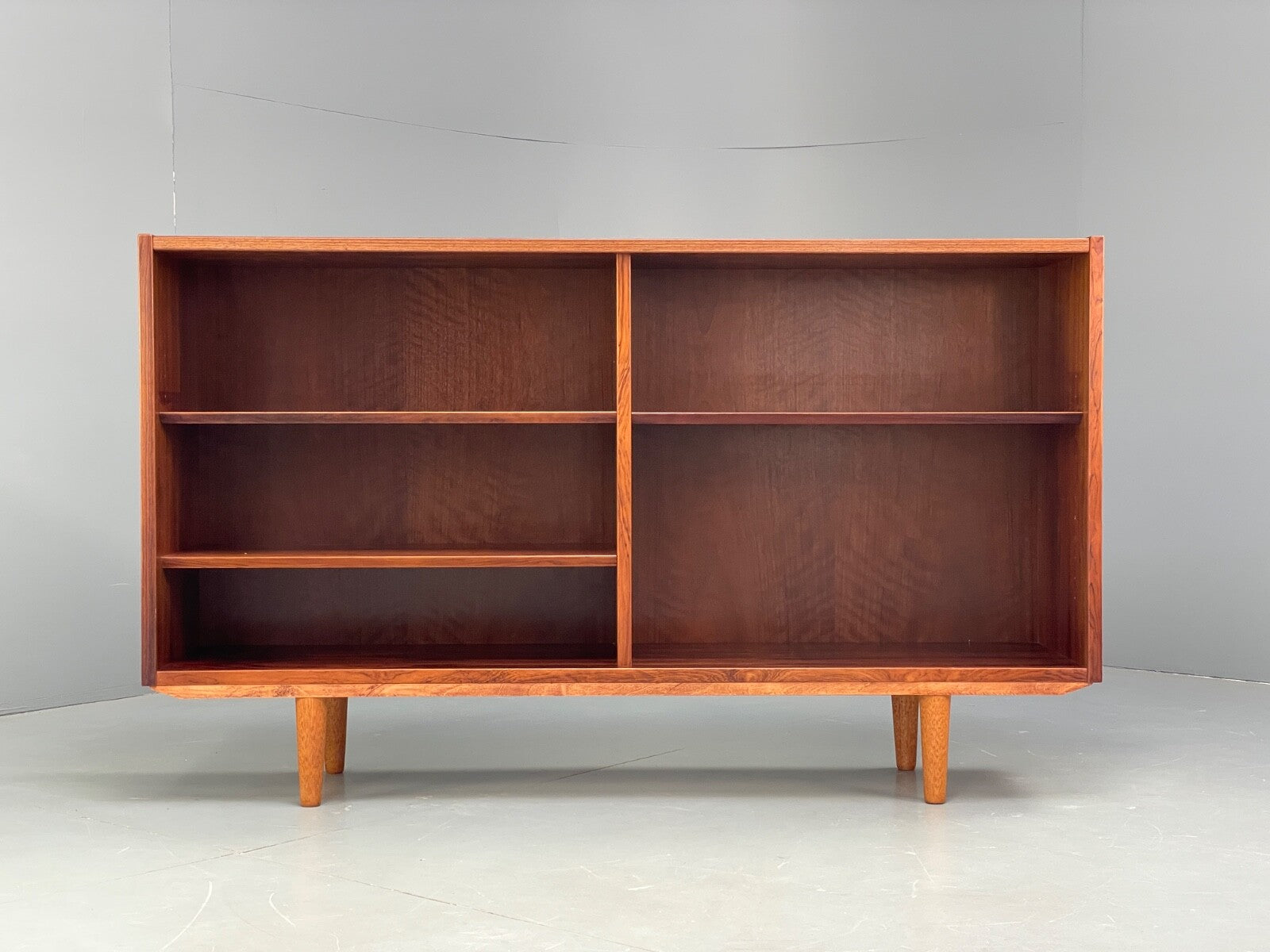 Vintage Bookcase By Hundevad Danish Retro Shelving 1970s Mid Century EB9518 MWOO - UKDK FURNITURE