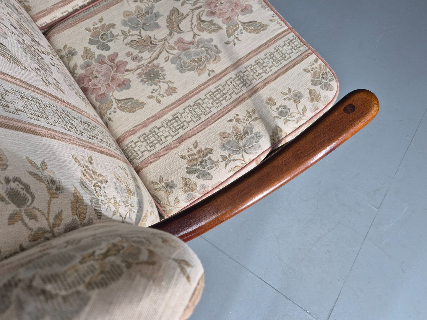 Vintage Ercol 2 Seater Sofa 1960s Floral Cotton Retro MCM EB11706 M2SS10