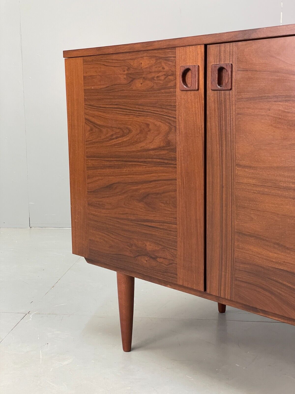 Vintage Danish Storage Cabinet Adjustable Shelf Retro EB8846 MWOO - UKDK FURNITURE