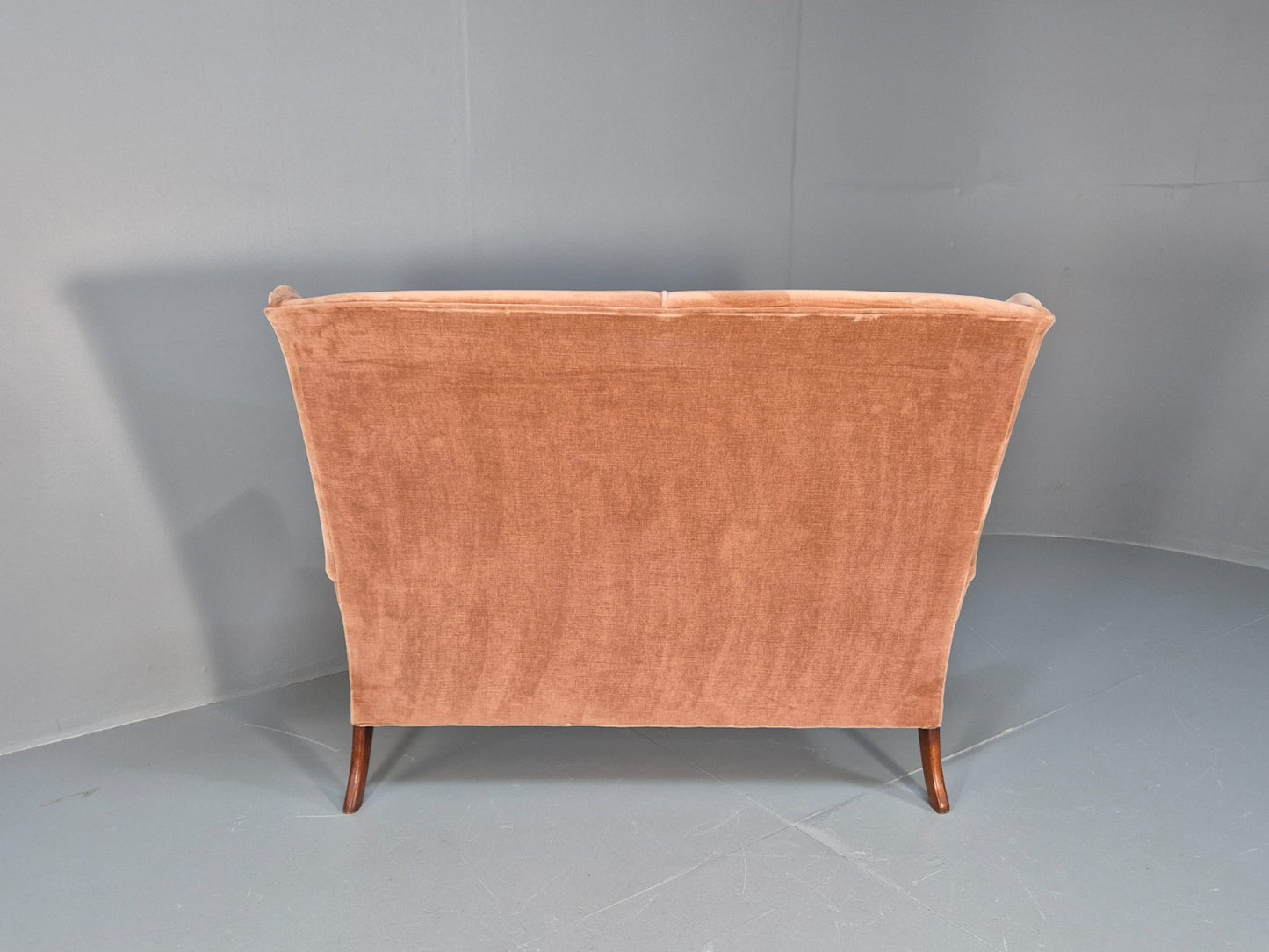 Parker Knoll Wingback Two Seater Settee Peach Velour 1960s Retro EB10654 V2SS13