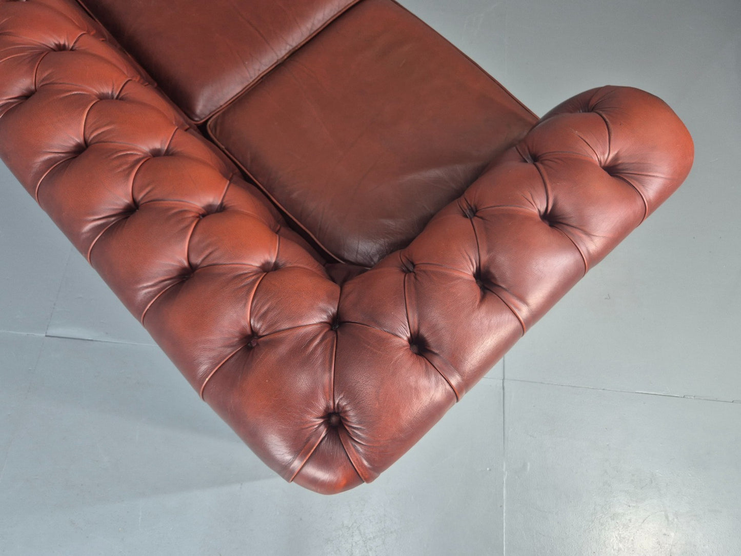 3 Seater Chesterfield Sofa Red Leather Studded Vintage EB11021 VCHE17