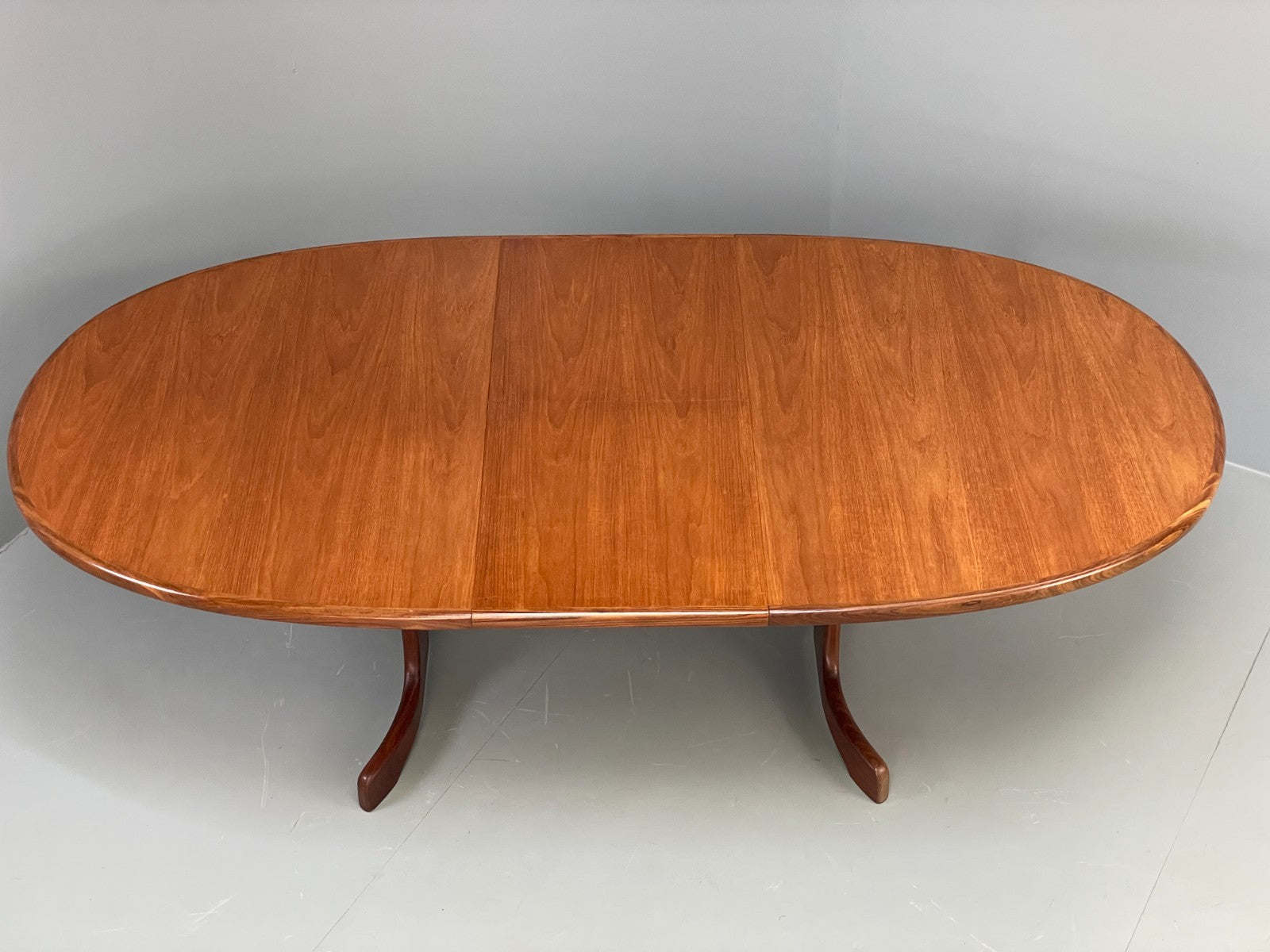 G Plan Dining Table Oval Teak Fresco 1960s Vintage Mid Century EB11860 MWOO2