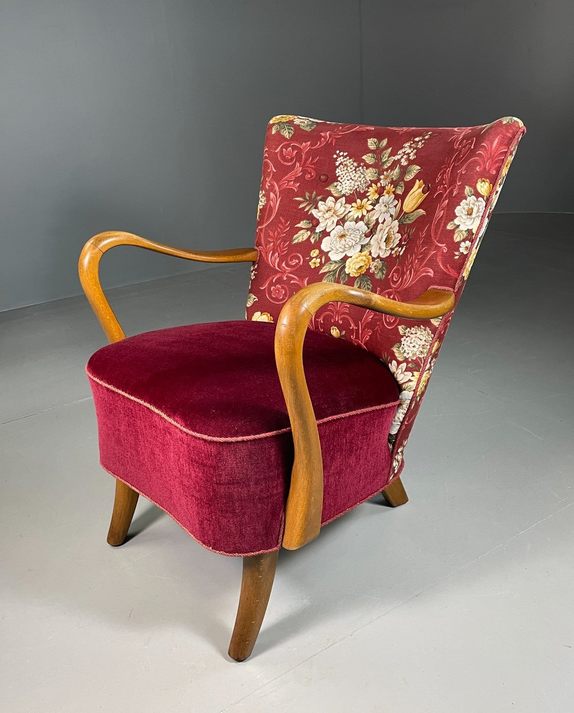 Vintage Lounge Chair Alfred Christensen Slagelse Mobelfabrik Floral VEB6781 MNOR0