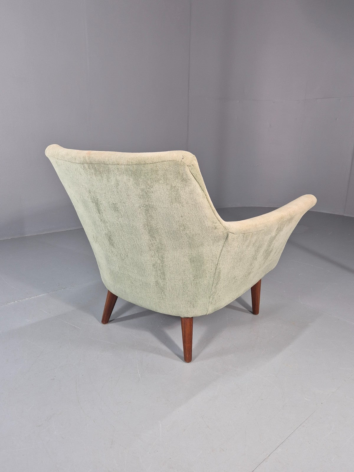 Mid Century Scandinavian Lounge Chair 1960s Retro Green  EB11090 MNOR11