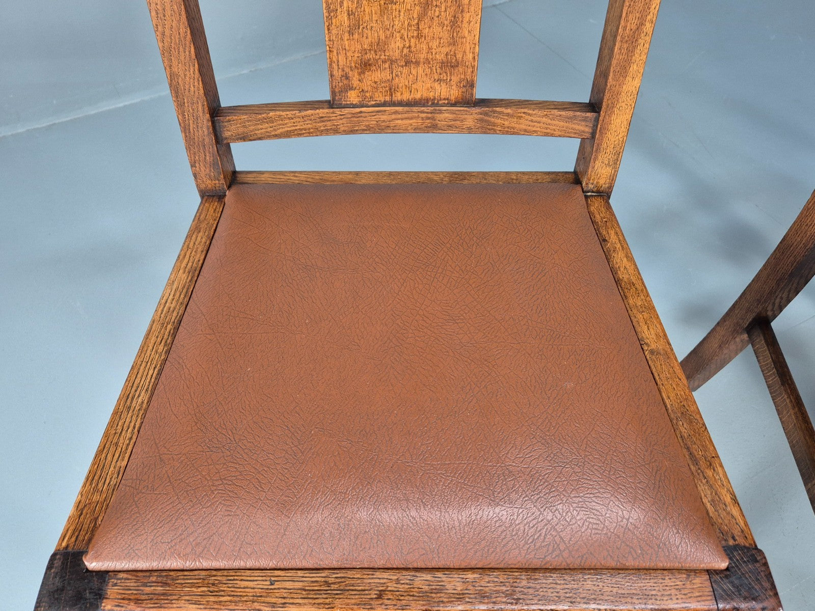 3 Arts and Crafts Heals style Oak Dining Chairs 1920s EB10695 VDIN5