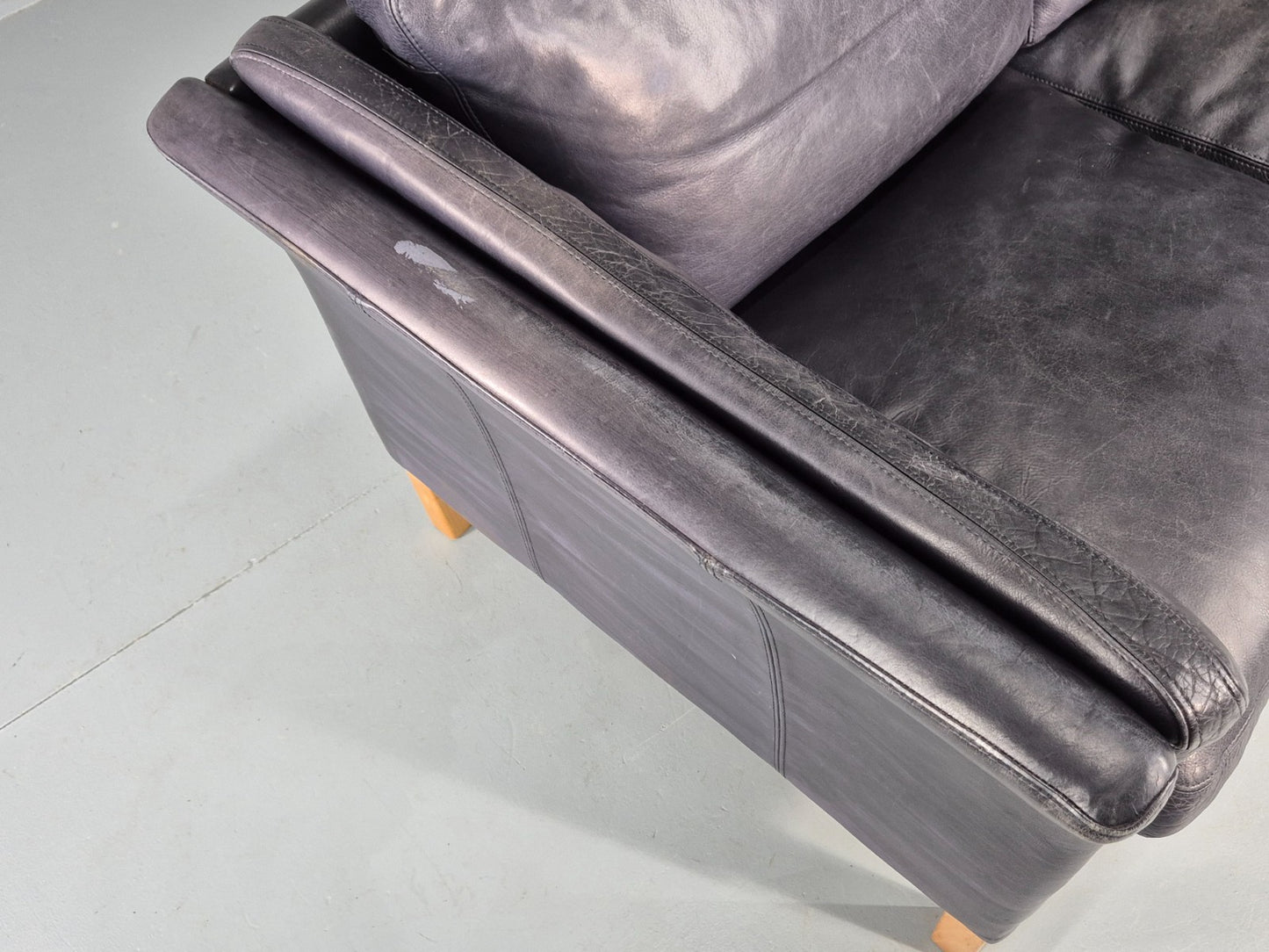 Vintage 2 Seater Sofa Danish Blue Leather Mid Century 1980s Retro EB9069 M2SS10