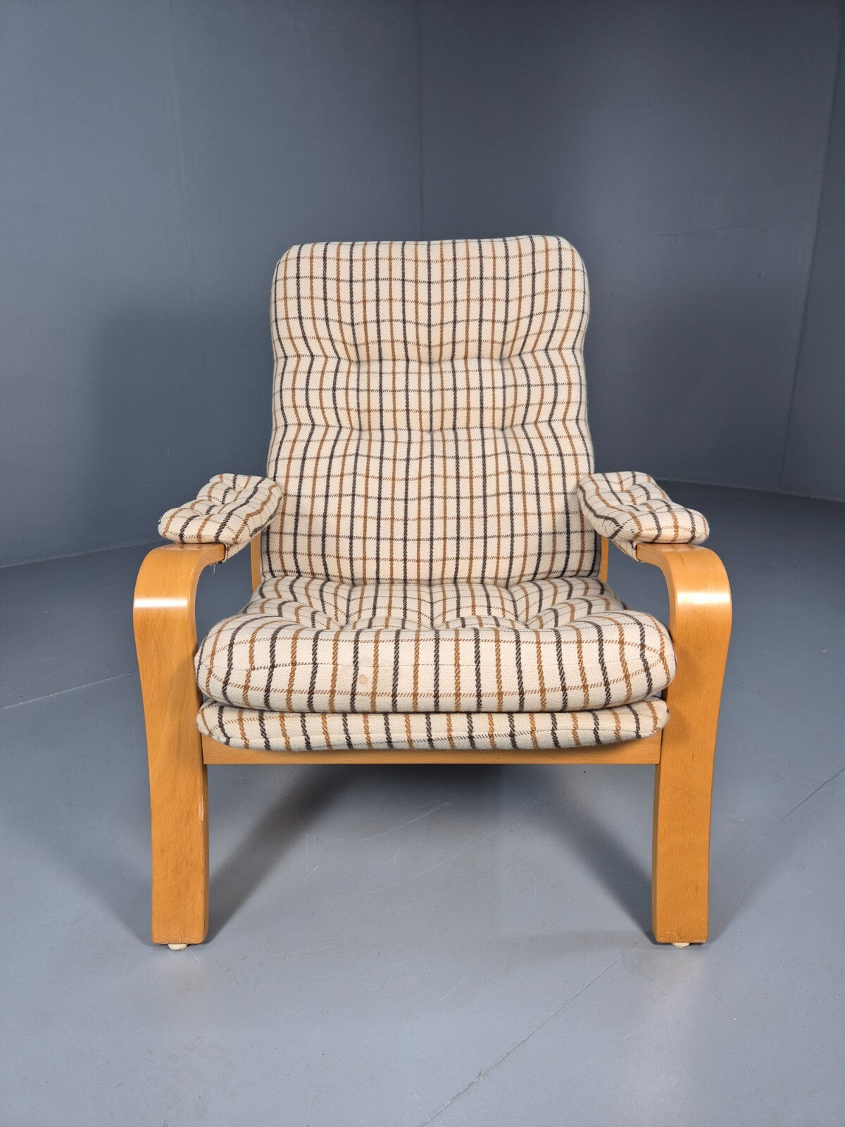 Vintage Danish Bentwood Lounge Chair Cream Wool Upholstery 1980s MCM EB9246 MBEN - UKDK FURNITURE