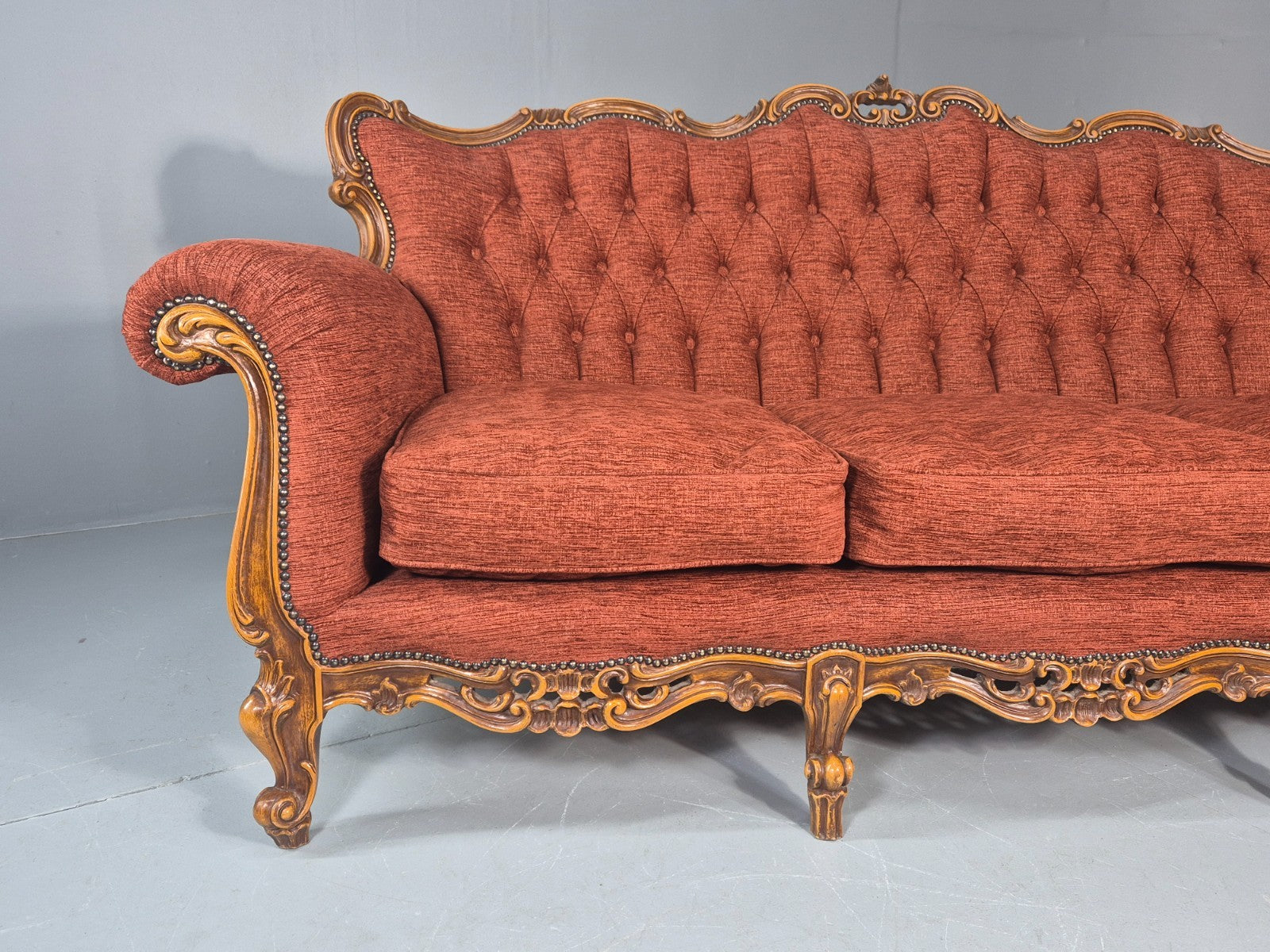 Vintage French Rococo Style Sofa 1970s Reproduction Quality  EB11661 V3SS2