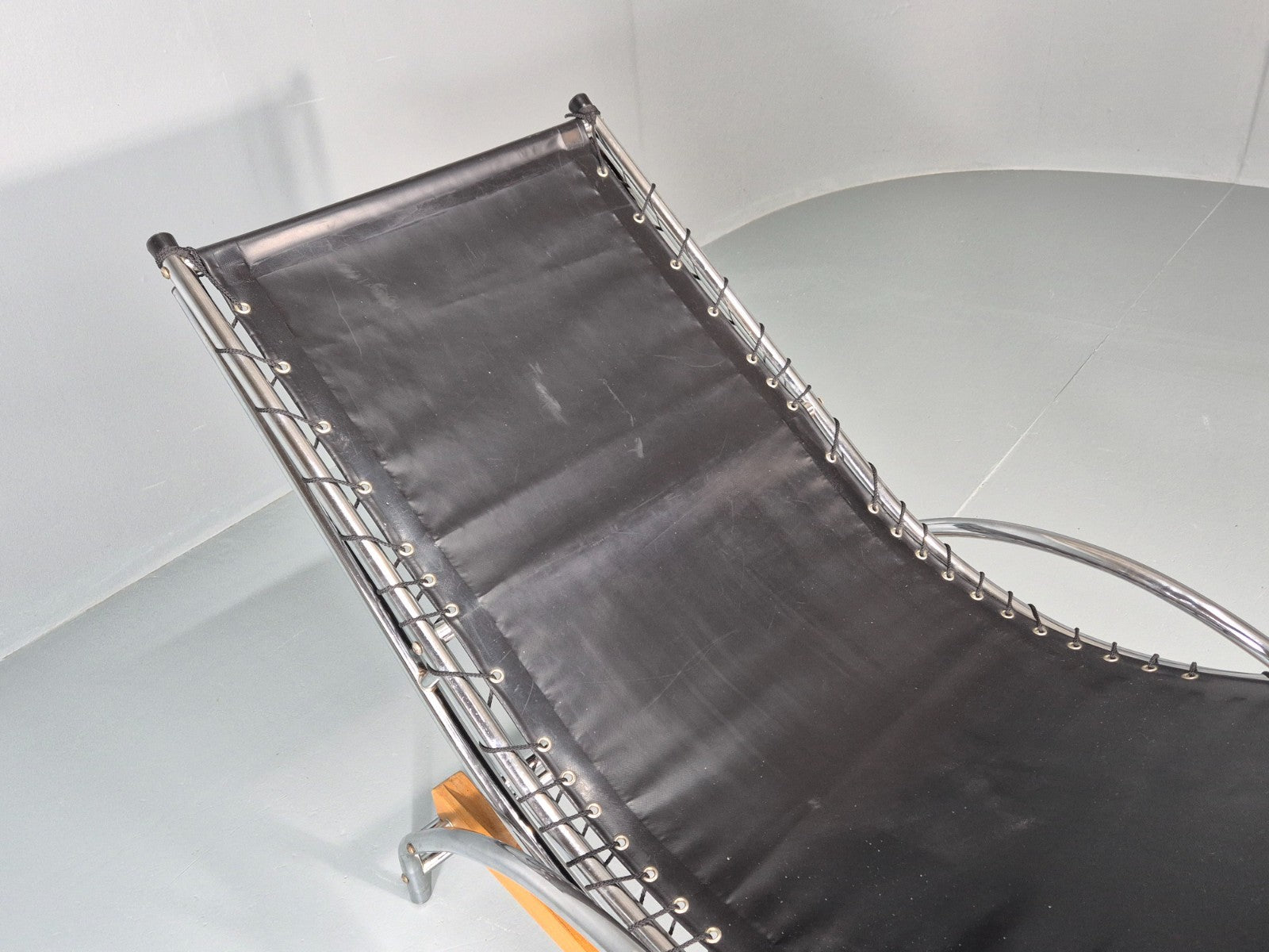 Vintage Bauhaus Style Chaise Longue Ahlberg for Swecco 1980s Retro  EB11112 M4SS8