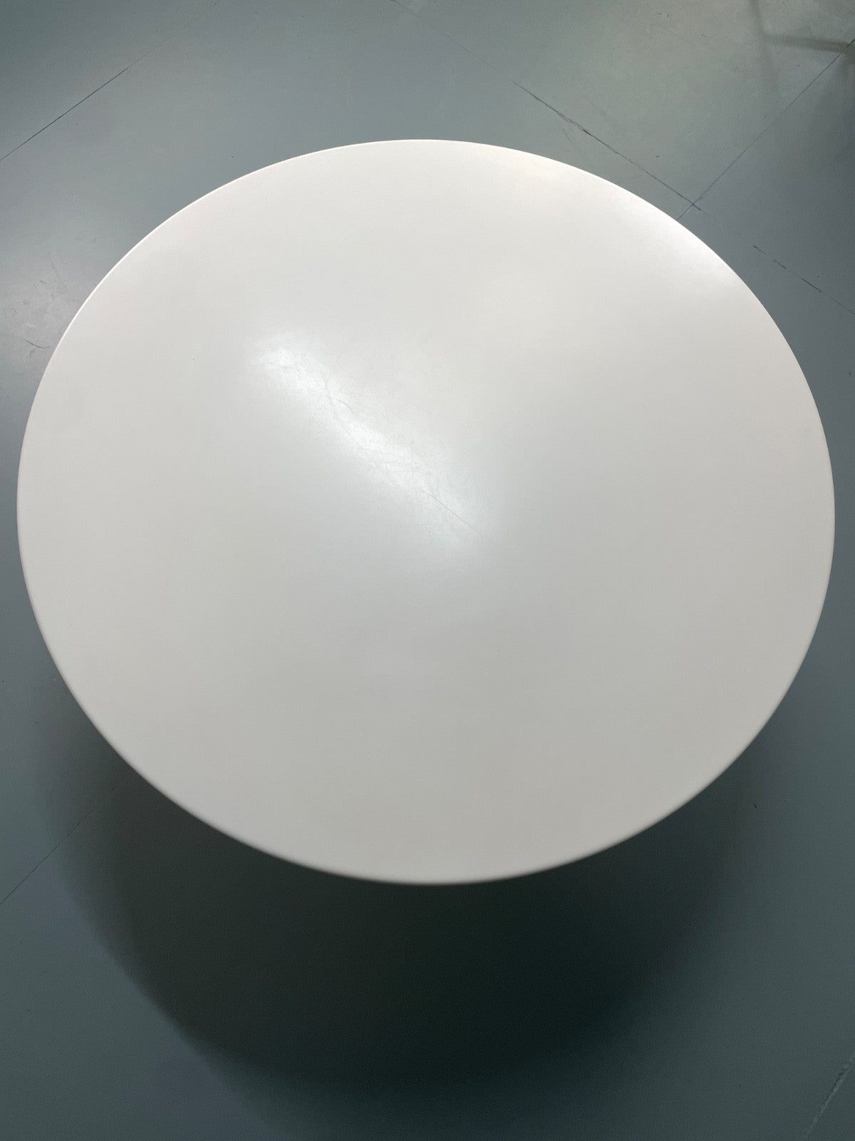 Vintage Round Coffee Table White Fibreglass 1970s Tulip Style EB11237 MWOO13