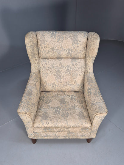 Vintage Danish Wingback Armchair Cream Grey Abstract Print Retro EB9695 MNOR - UKDK FURNITURE
