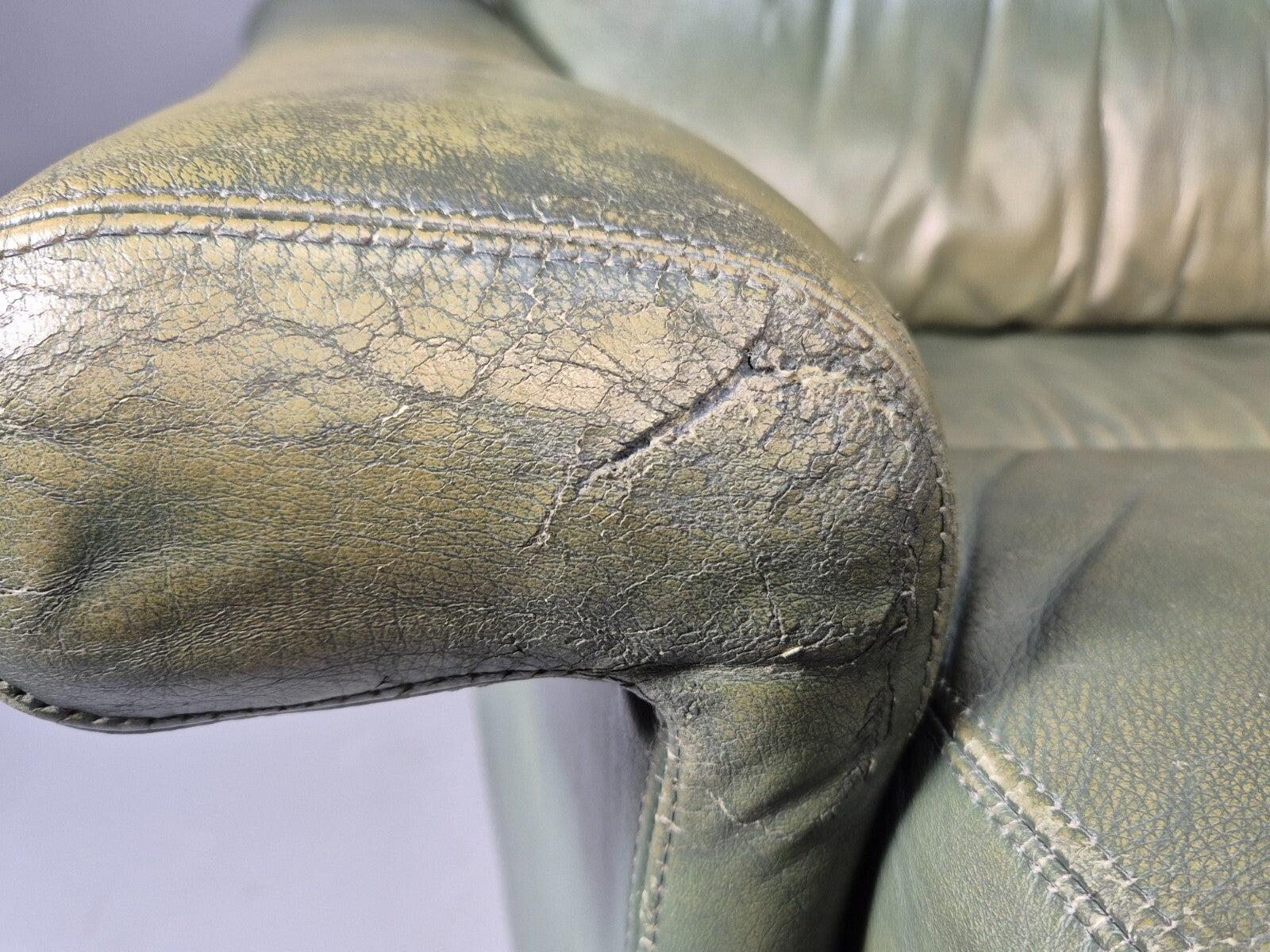 Vintage Green Leather Sofa 1970s Harrods Retro MCM EB9475 M3SS - UKDK FURNITURE