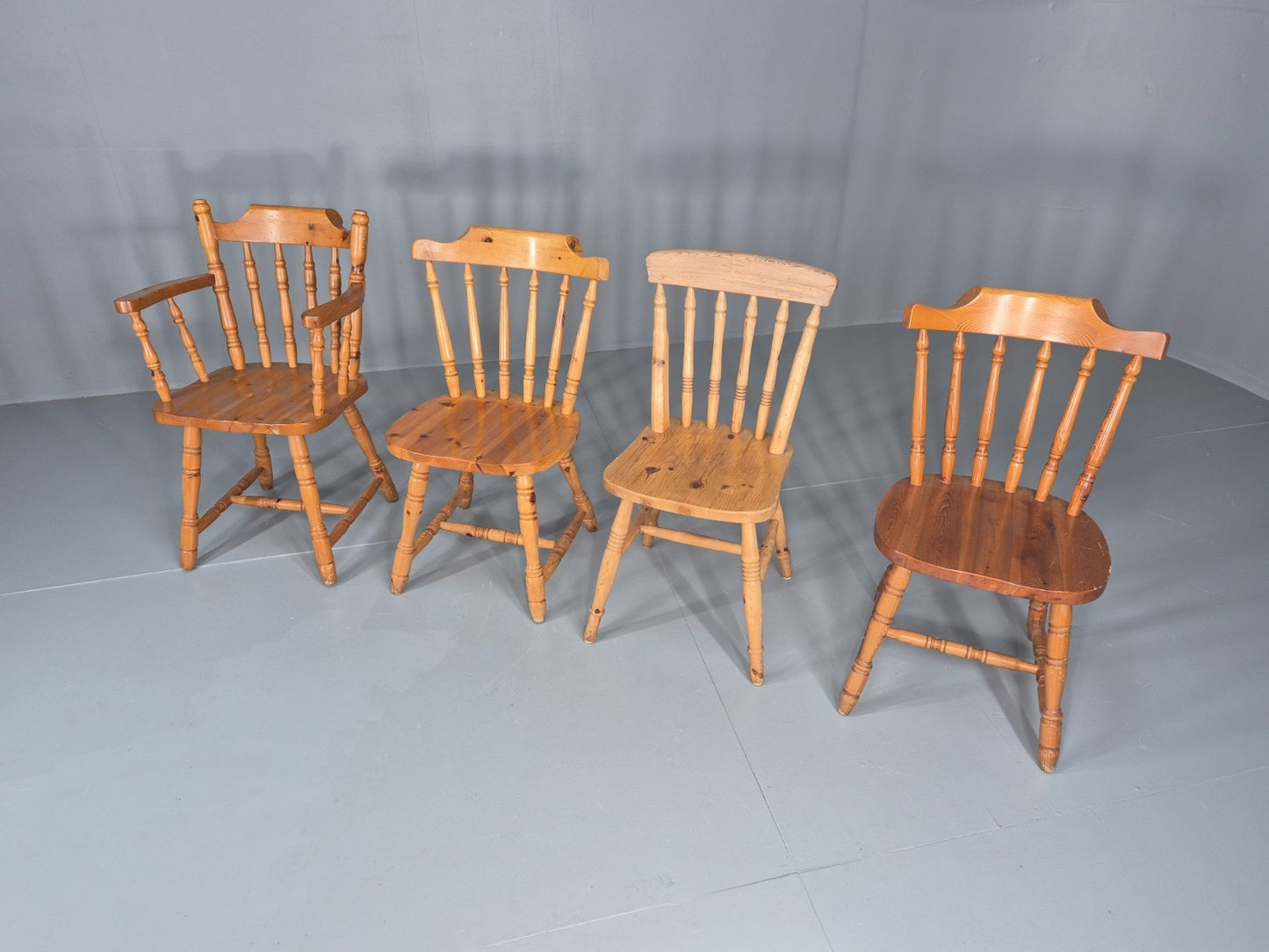 Harlequin set of 4 Vintage Pine Dining Chairs 1980s Retro EB11744 VDIN4