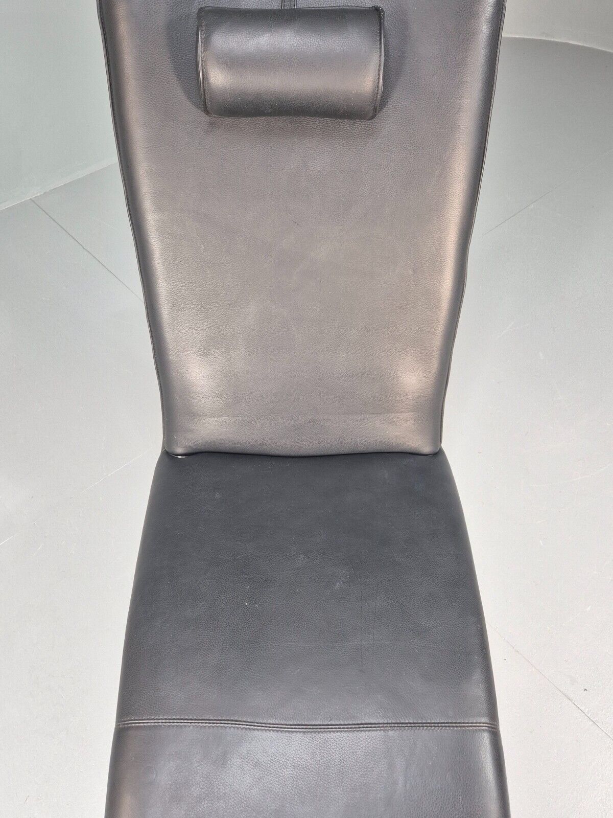 Vintage Chaise Daybed Black Leather Chrome Modern Design Retro Siren EB8911 M4SS - UKDK FURNITURE