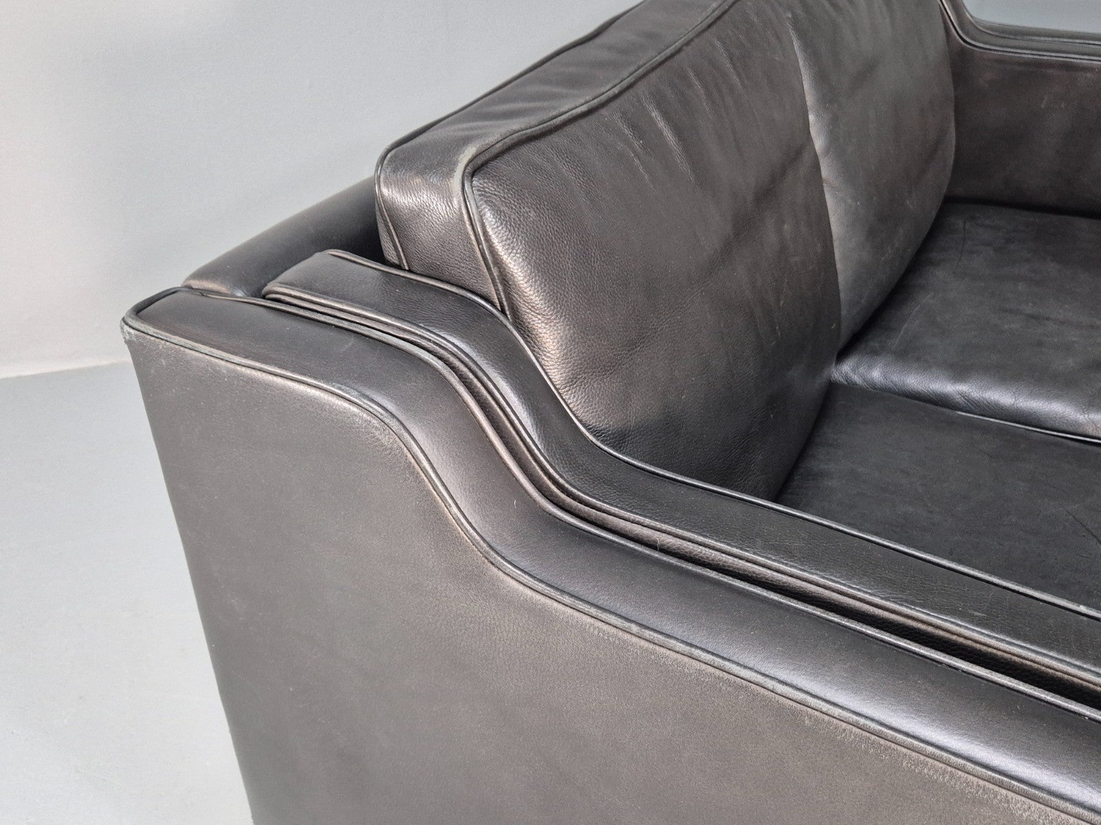 Mid Century Stouby Eva Two Seater Sofa Vintage Danish Black Leather EB10108 M2SS16