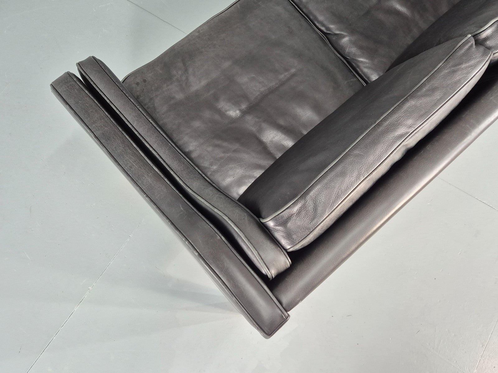 Vintage 3 Seat Sofa Black Leather Danish 1980s Retro Mid Century EB10479 M3SS22