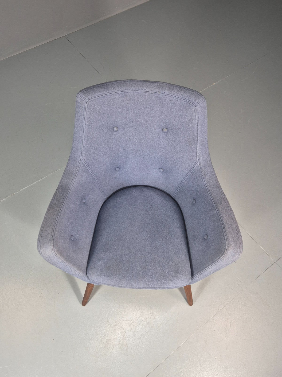 Retro Danish Tub Chair Blue Canvas Teak Turned Legs MCM Vintage  EB10747 MNOR2