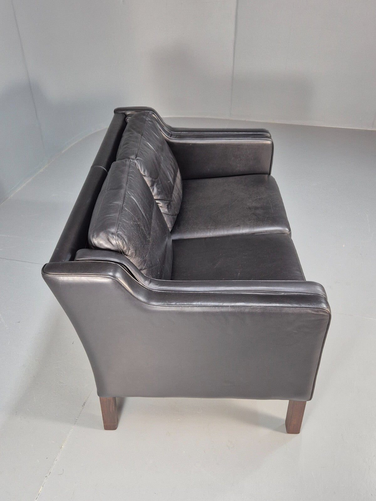Vintage 2 Seater Black Leather Danish Sofa Borge Mogensen Style EB9078 M2SS - UKDK FURNITURE