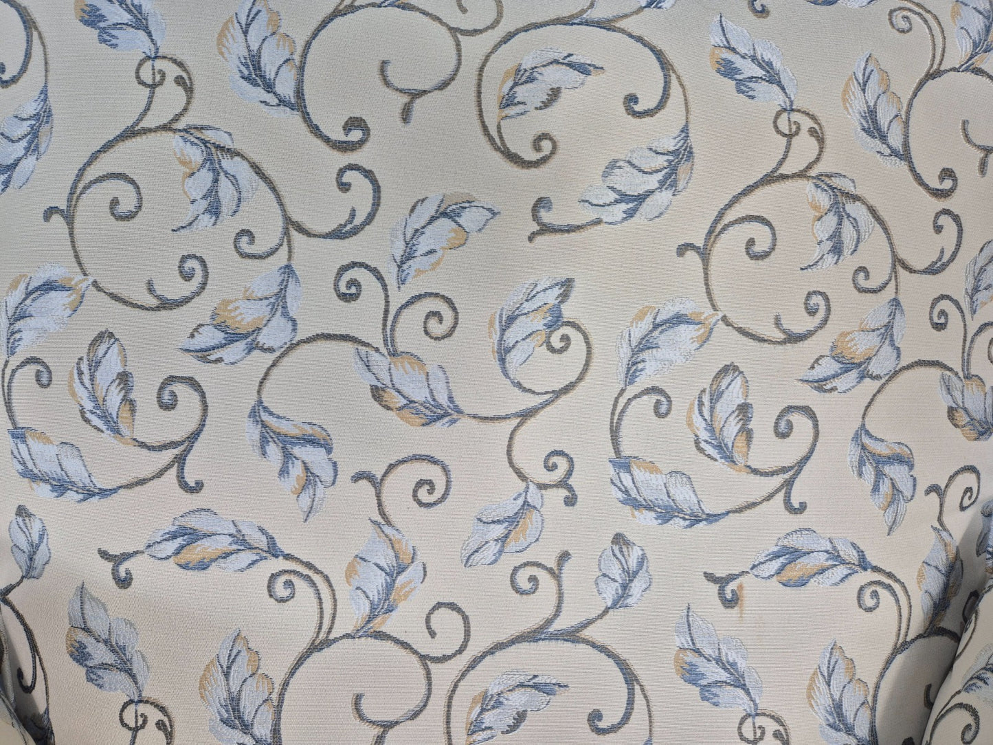 2 Ercol Renaissance Lounge Chairs Ivory Floral Upholstery 1990s EB10974 VCLO13