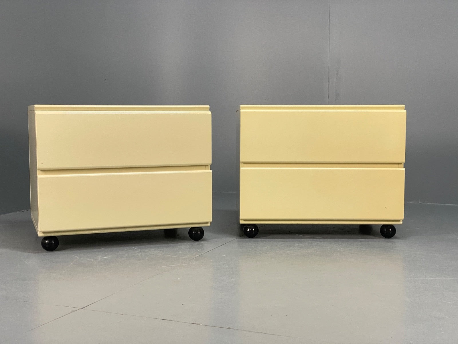 Vintage Cream Bedside Cabinets Pair Of 1970s EB11060 MWOO1