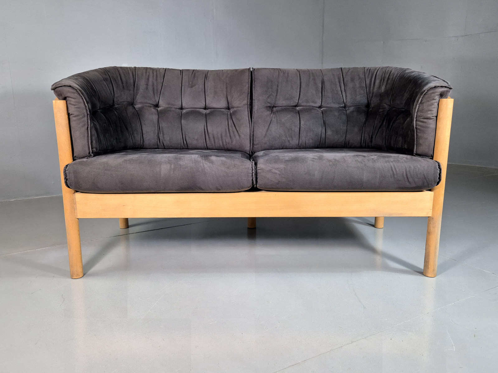 2 Seat Sofa Slate Velour Beech Frame Curved Vintage Danish Retro MCM EB7198 M2SS2