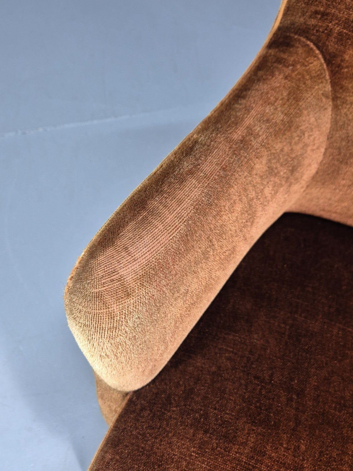 Mid Century Tub Chair Danish 1960s Brown Velour Retro Buttons EB10755 MNOR4