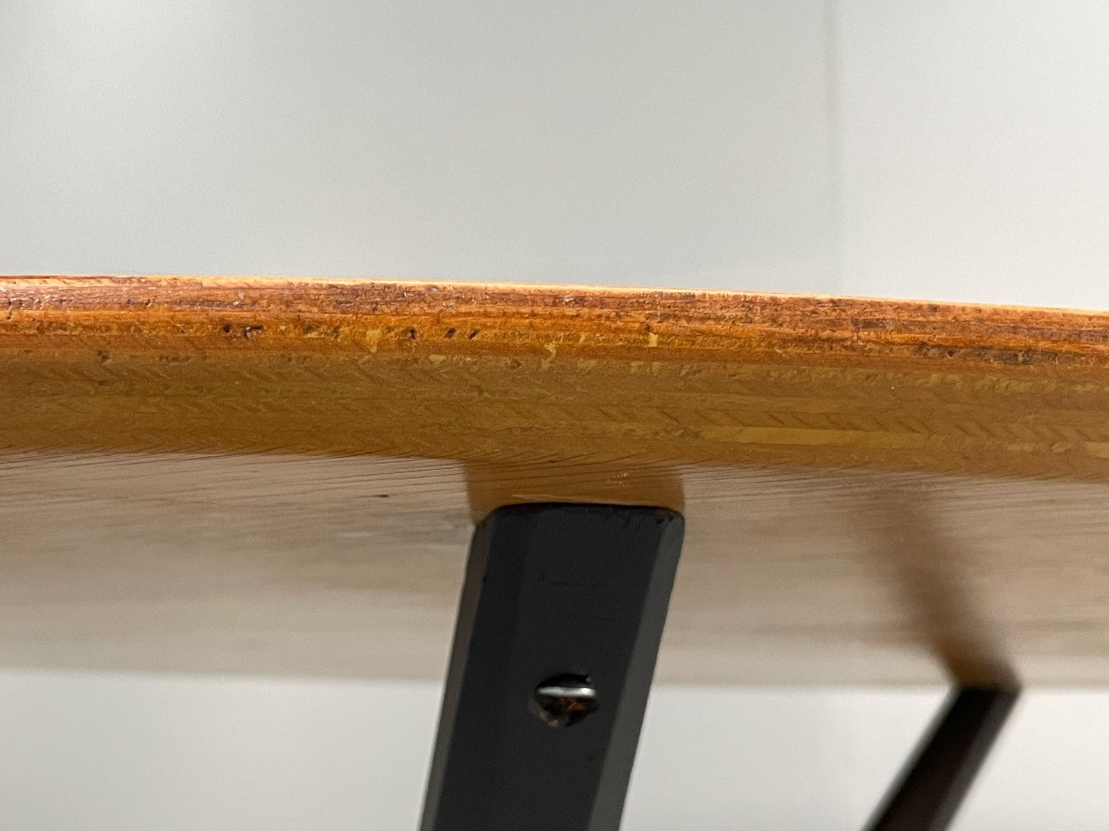 Vintage Circular Dining Table By Robert Heritage For GW Evans 1950s EB11050 MWOO19