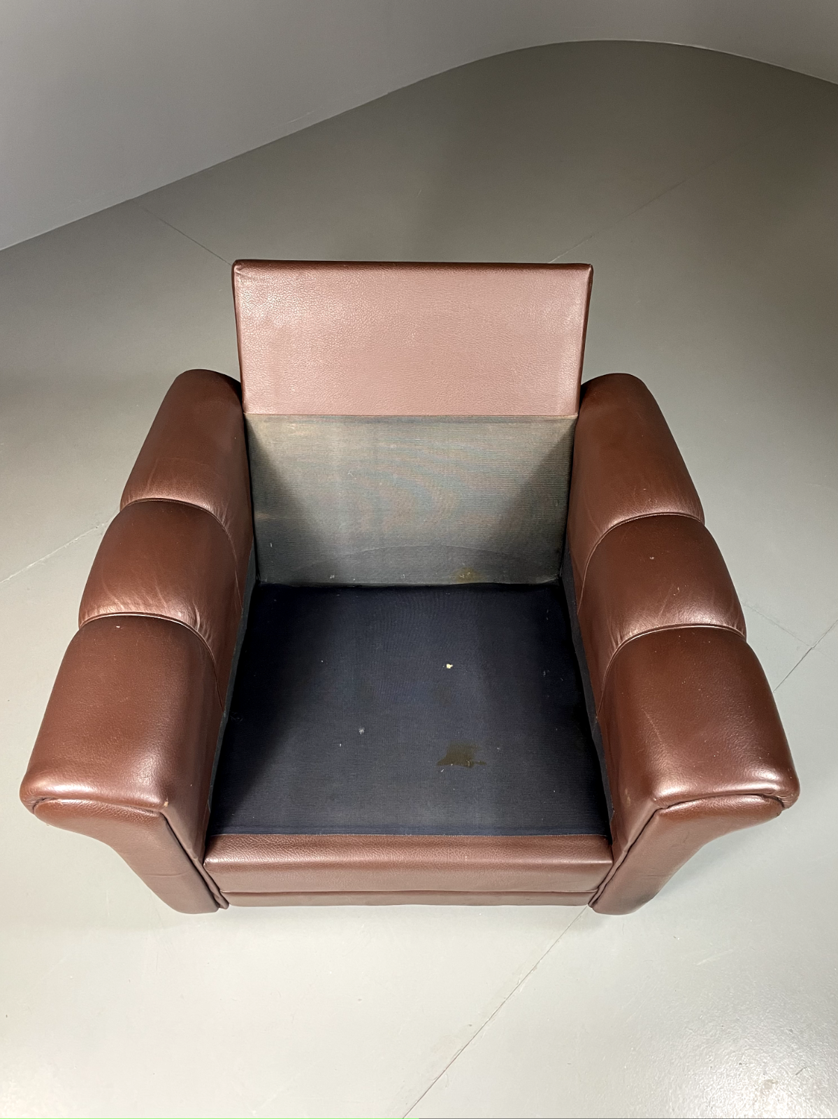 Danish Leather Lounge Chair Vintage 1970s Retro MCM EB5404 MNOR12