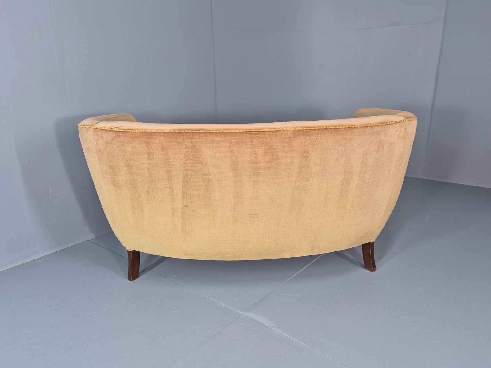 Classic Two Seater Danish Curved Banana Sofa 1930s Art Deco Gold  EB10791 M2SS13