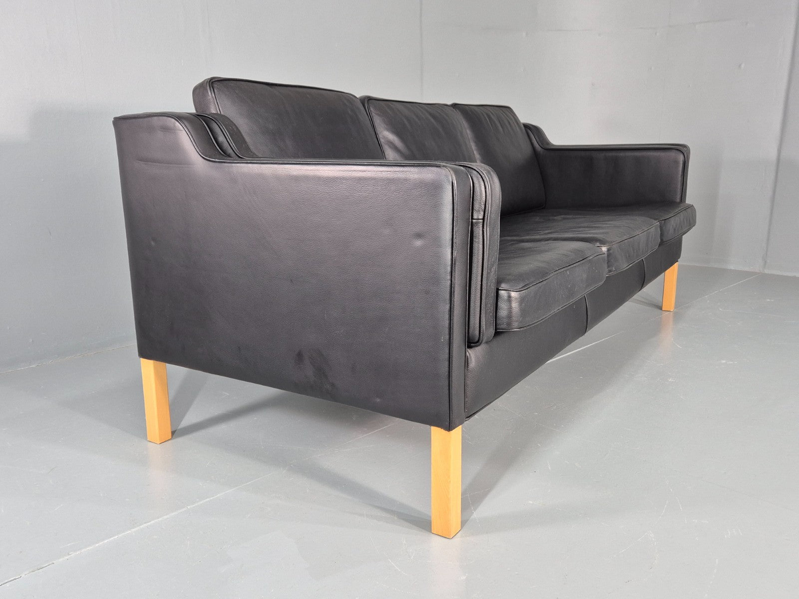 Vintage 3 Seat Sofa Danish Black Leather Mid Century Retro 1980s EB10476 M3SS14