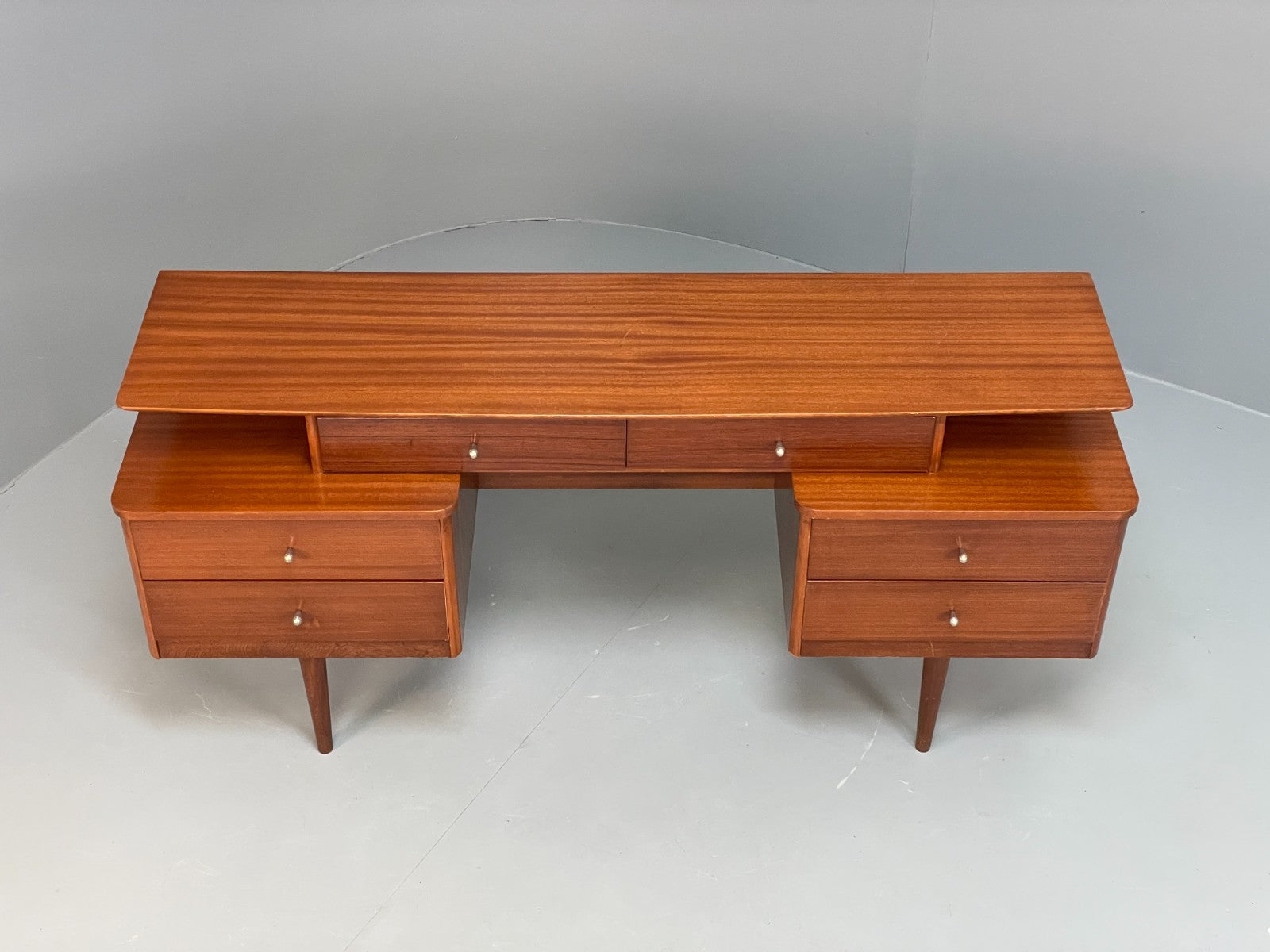 Vintage Austinsuite Teak Dresser 1950s TV Stand Austinsuite Retro EB11699 MWOO2