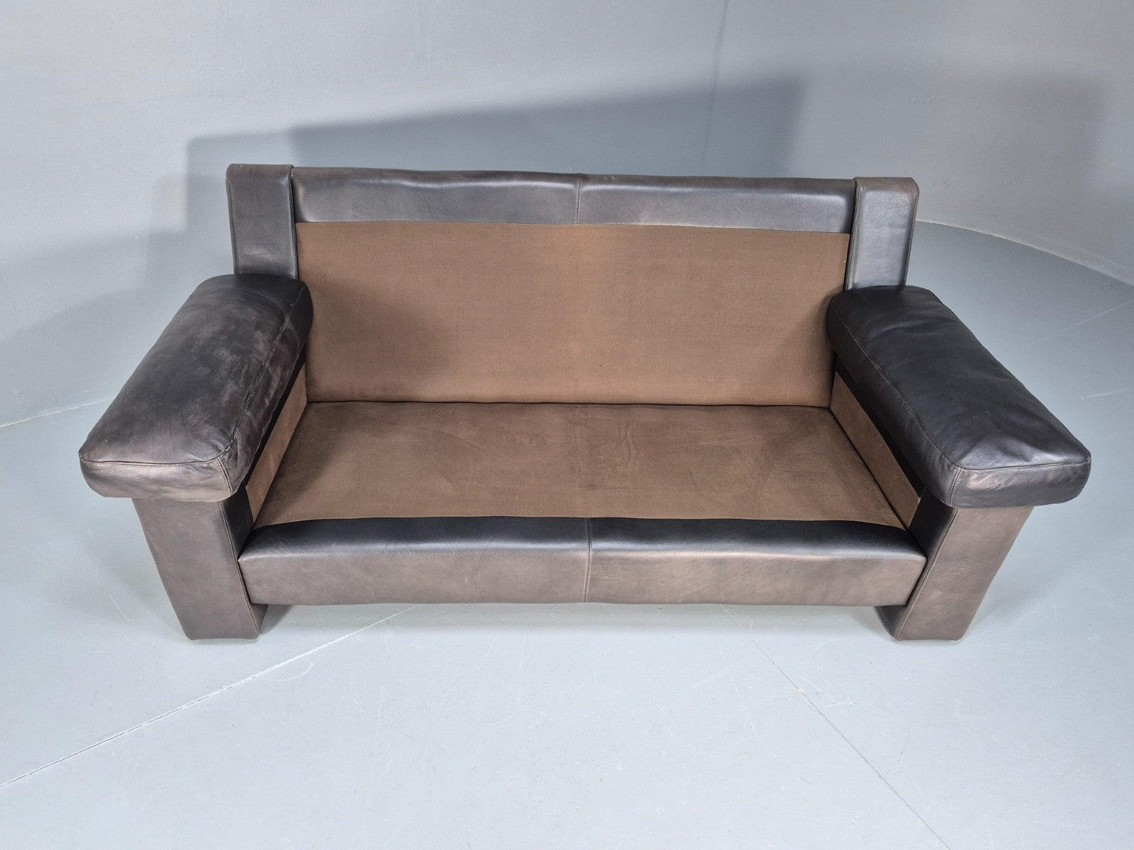 Vintage Two Seat Settee 1980s Danish Black Leather Retro EB10109 M2SS5