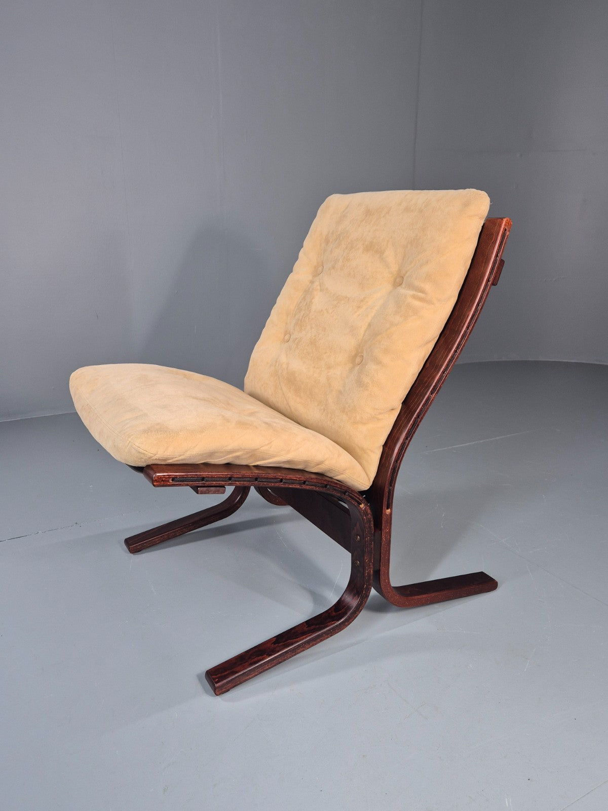 Vintage Mid Century Lounge Chair Faux Suede Upholstery REtro 1970s EB11299 MBEN0