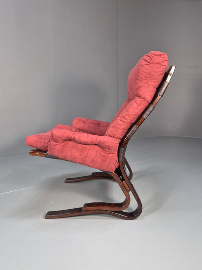 Vintage Red Lounge Chair Skyline Style Bentwood Frame Danish EB10311 MBEN9