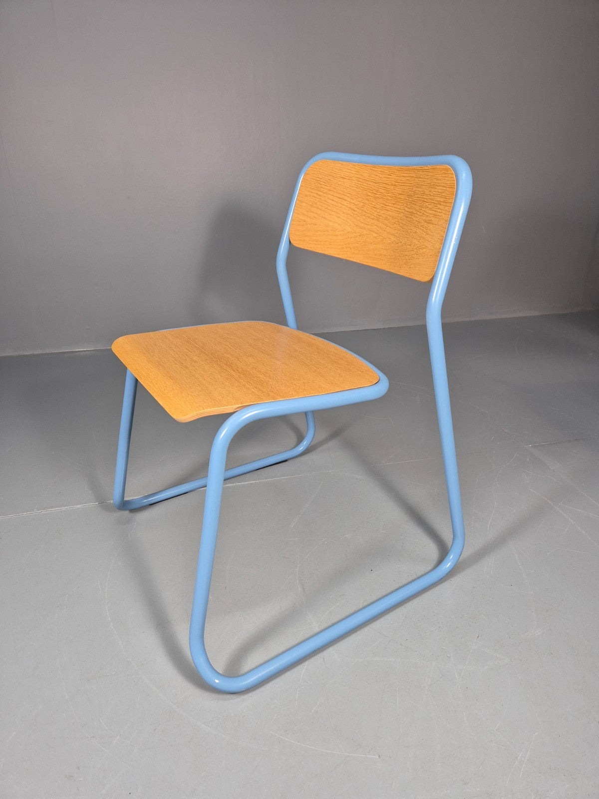 4 Naughtone Bounce Stacking Chairs Pale Blue Retro Style Vintage EB10932 MSTA10