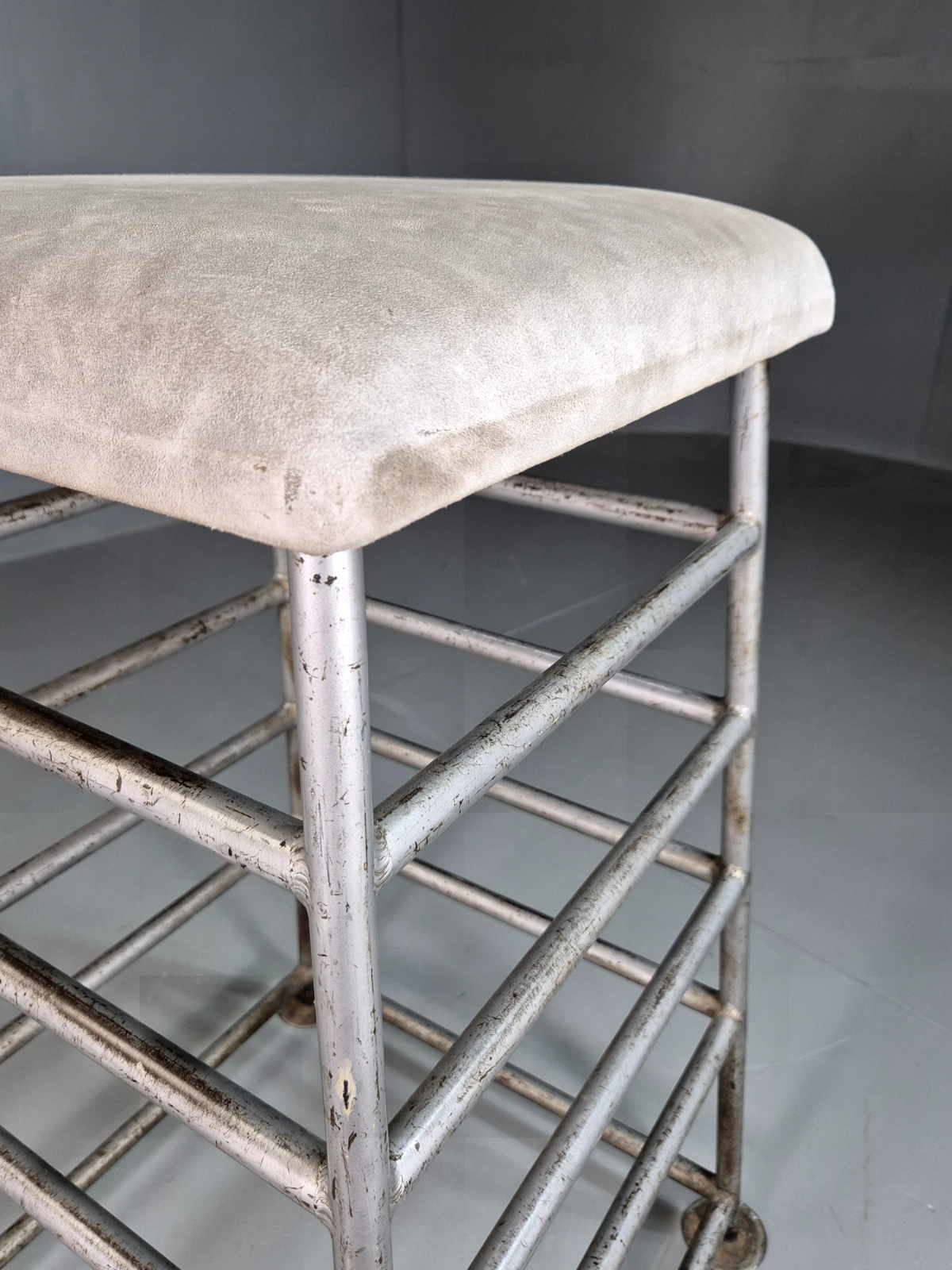 Vintage Gym High Stool Pommel Mid Twentieth Century EB7378 MFOO10