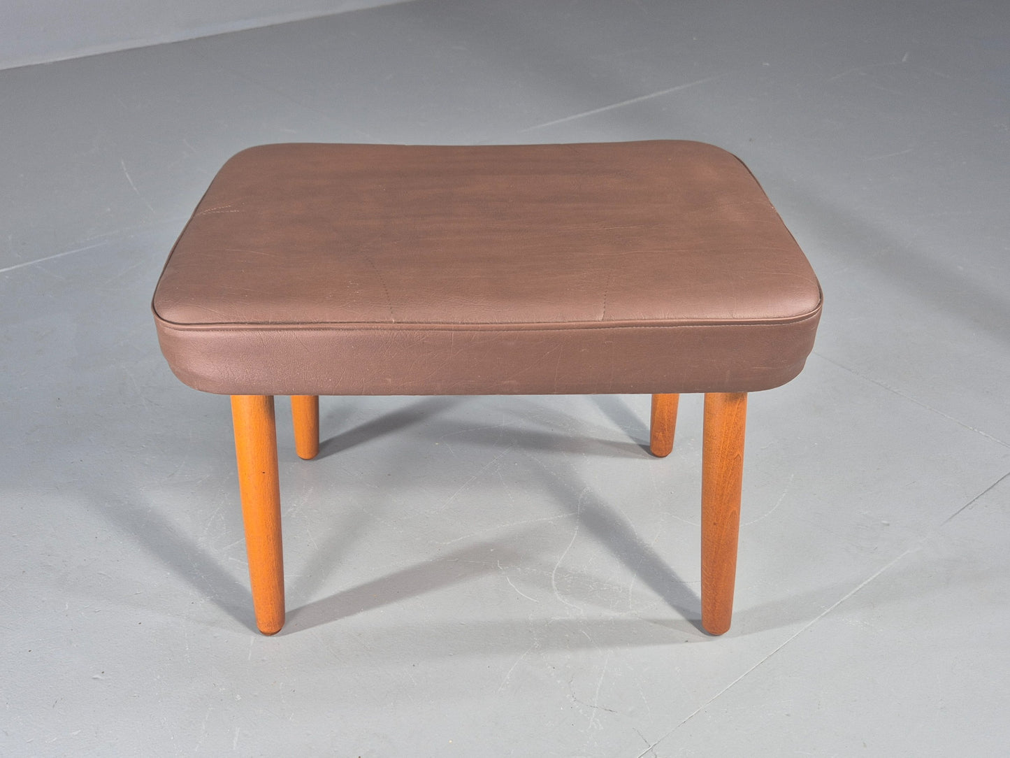 Vintage Danish Mid Century Footstool Brown Vinyl Beech Legs Retro 1960s EB12090
