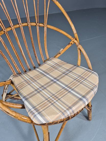 Vintage 1960s Cane Circle Tub Chair Tartan Cushion Retro EB10635