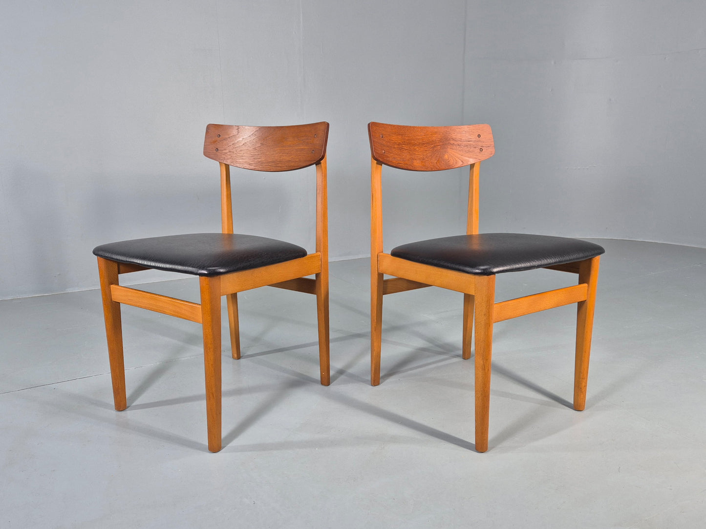 2 Vintage 1960s Dining Chairs Beech Teak and Vinyl Retro Mid Century EB12636