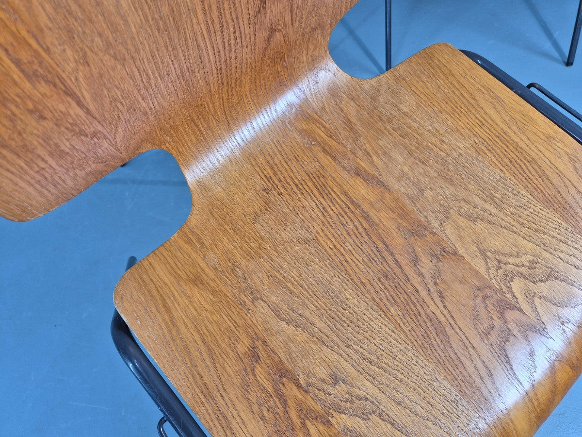 4 Vintage Stacking Chairs Industrial Danish Design Bent Ply Retro MCM EB12660