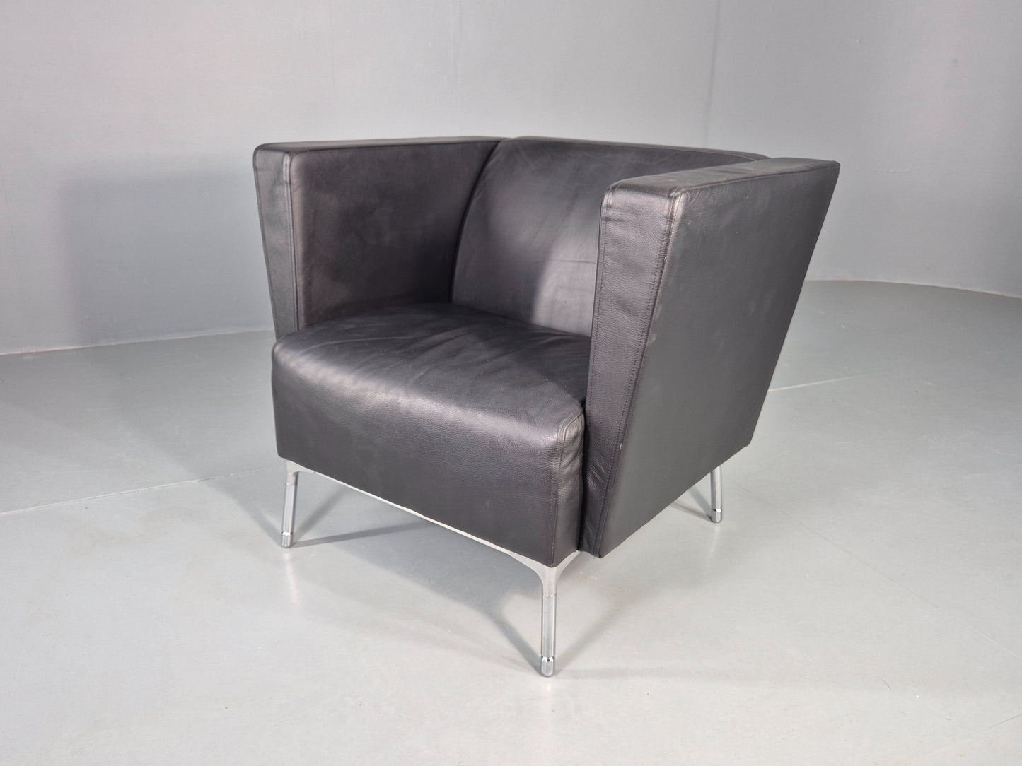 Vintage Leather Armchair Chrome Base Modern Design Orangebox Dee-01 EB12568