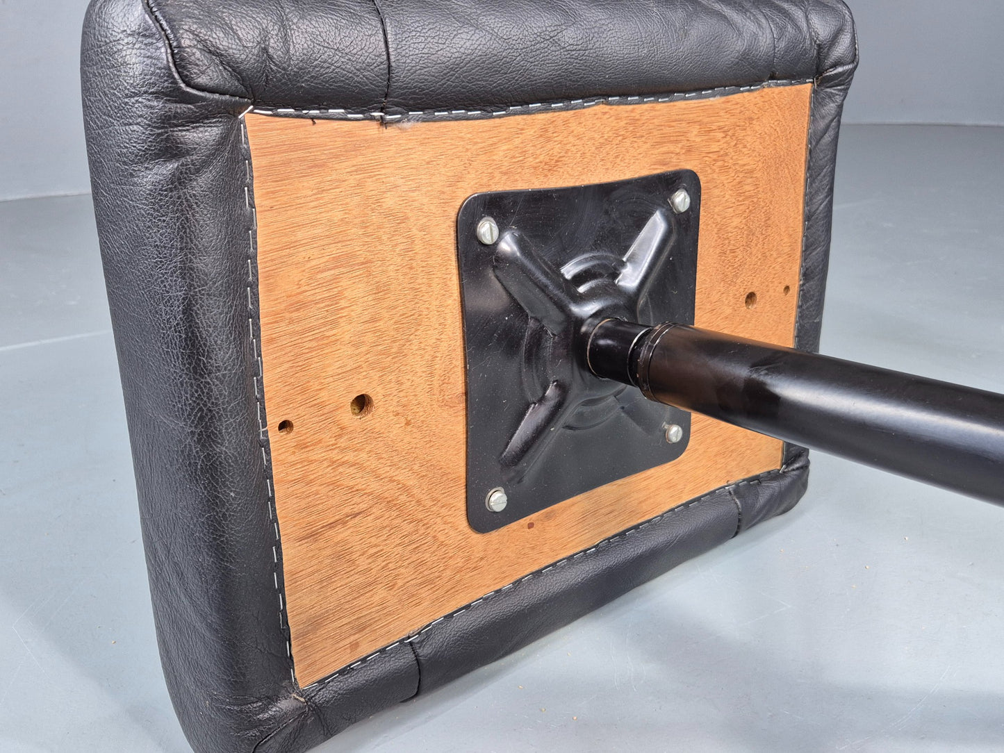 Vintage Danish Swivel Footstool Black leather 1980s Retro MCM  EB12567