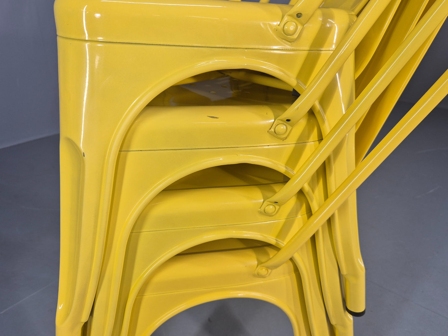 4 Yellow Tolix Stlye Stacking Chair VG Condition Vintage Industrial Eb12593