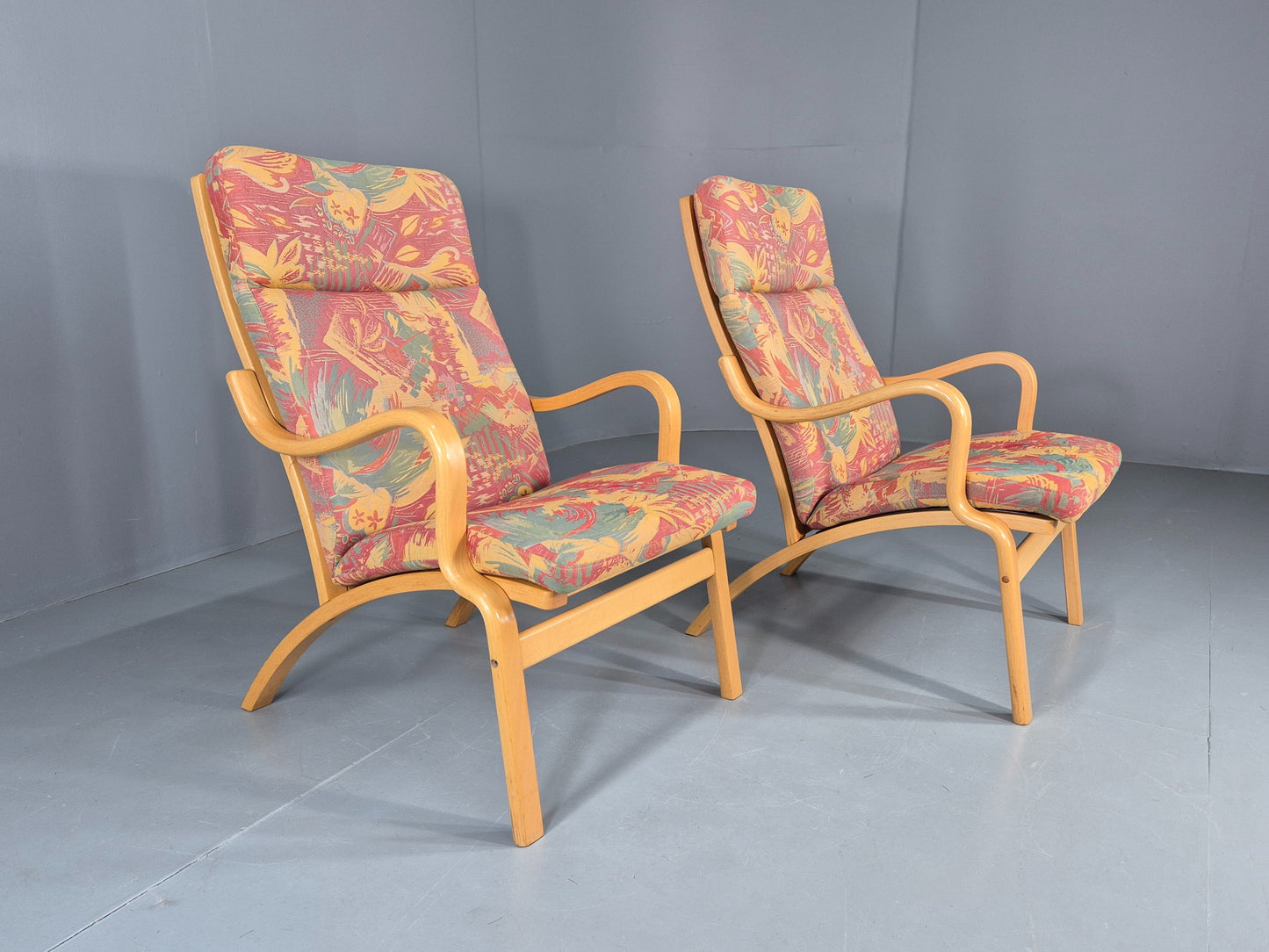 2 Vintage 1980s Lounge Chairs by Stouby Bentwood frame Retro MCM  EB12833