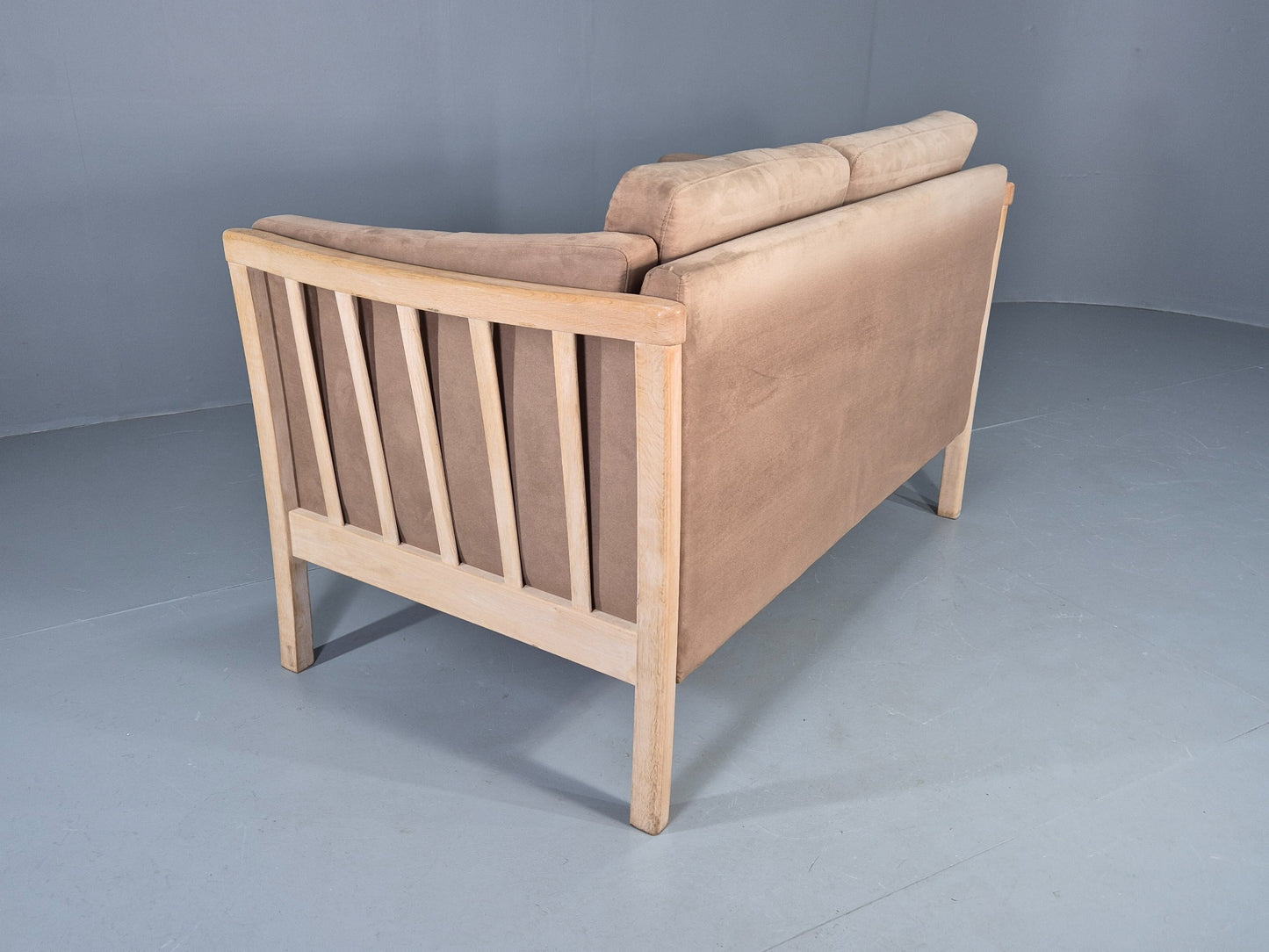 Vintage 2 seater Sofa 1980s Danish Beech Ends Retro Mid Century Modern Eb12561