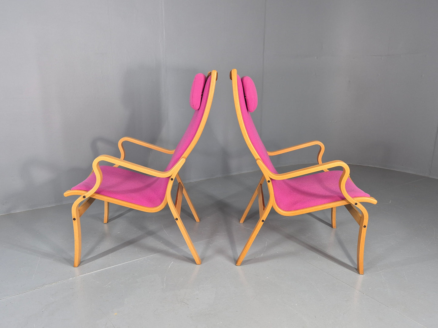 2 Vintage Bentwood Lounge Chairs Finn Ostergaard Pink Wool Retro EB12143