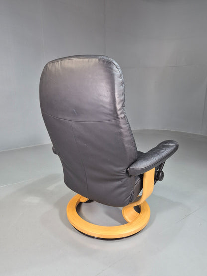 Vintage Stressless Ekornes Swivel and Recline Chair Black Leather Blonde EB07415