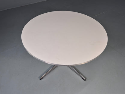 Vintage Fritz Hansen Circular Occasional Table Arne Jacobsen Design EB13004